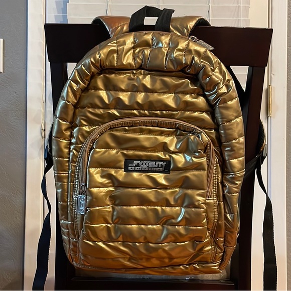 Fydelity Backpack - Picture 4 of 10